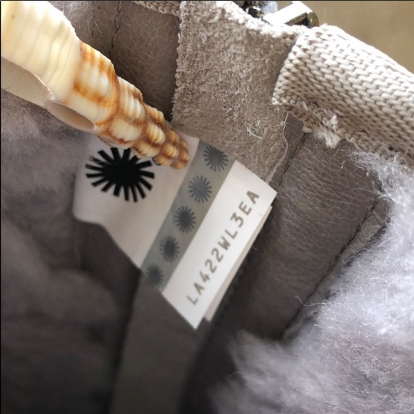 🌴🔆UGG- TALL BOOTS🔆🌴 - Picture 8 of 10